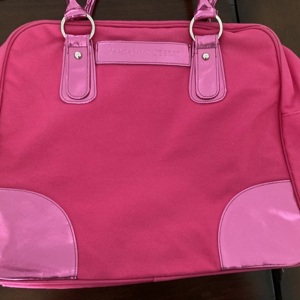 Victoria's Secret Travel Bag - Picture 8 of 9